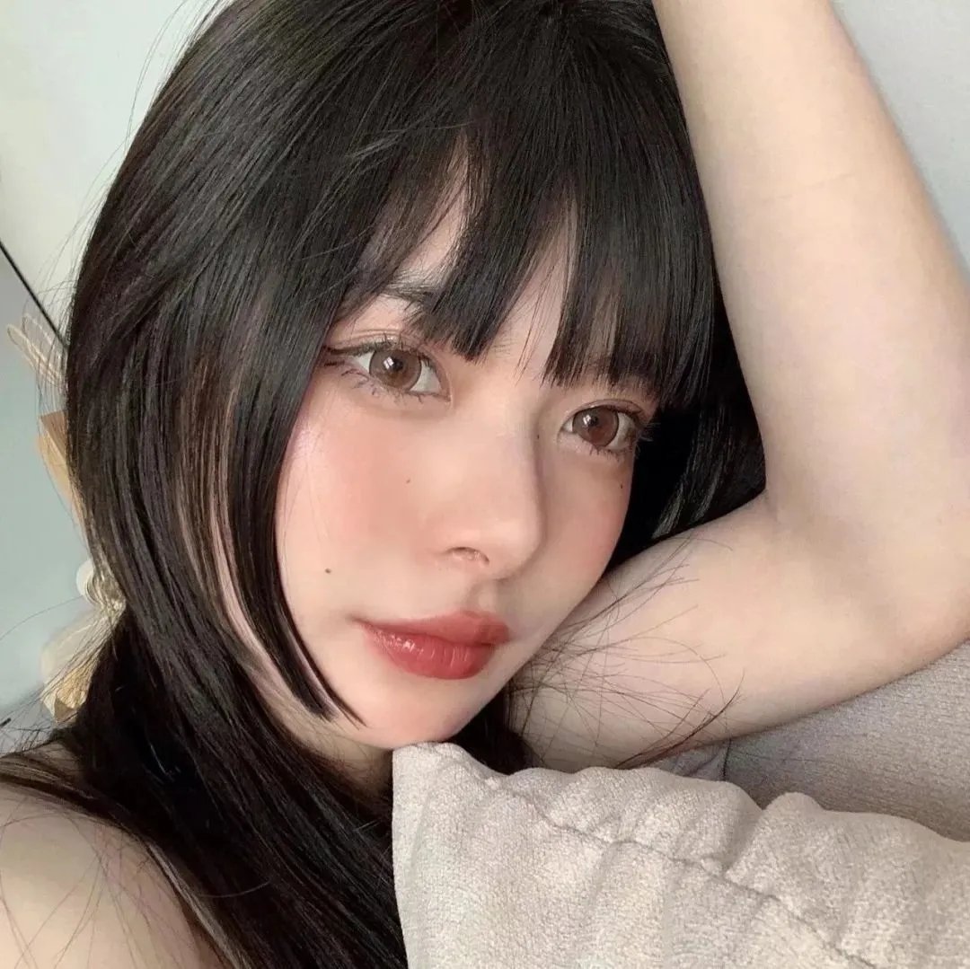 沉默一瞬